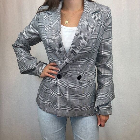 Lord and Taylor Design Lab Grey and Black Plaid Blazer Jacket - Picture 3 of 12